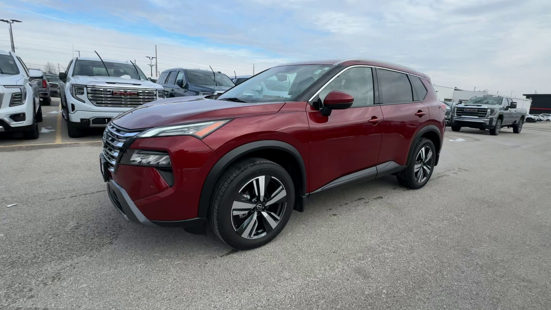 2024 Nissan Rogue SL