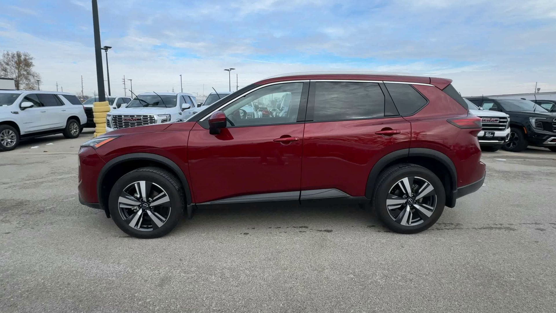 2024 Nissan Rogue SL