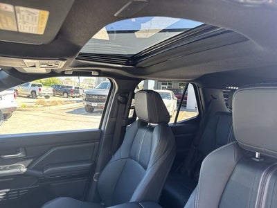 2025 Toyota 4Runner Hybrid TRD Off Road