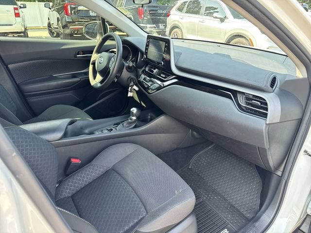 2020 Toyota C-HR LE