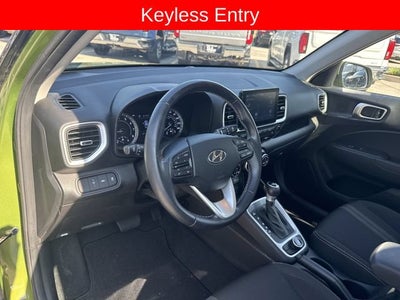 2022 Hyundai Venue SEL