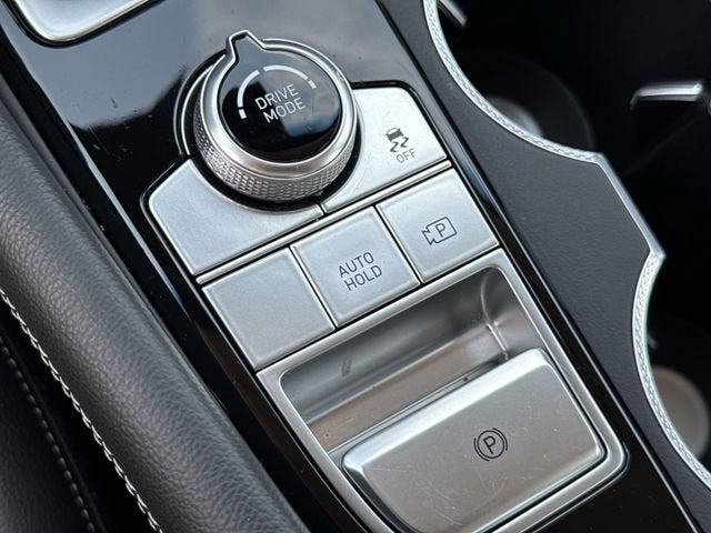 2026 Genesis G70 2.5T
