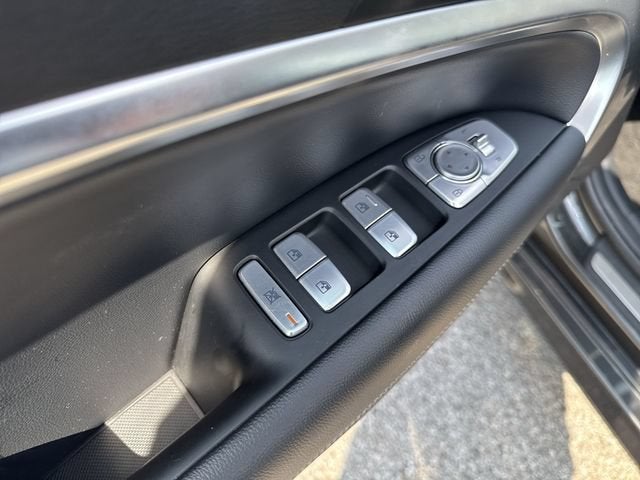 2026 Genesis G70 2.5T