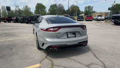 2020 Kia Stinger GT1