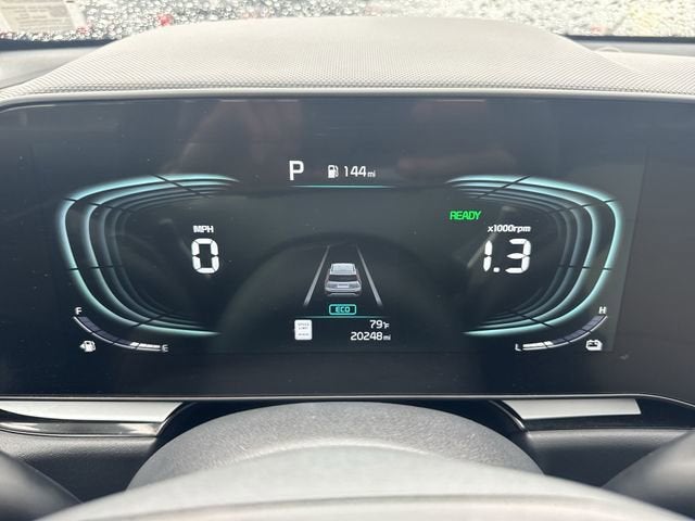 2025 Kia Niro SX