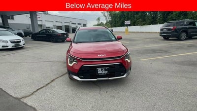 2025 Kia Niro SX