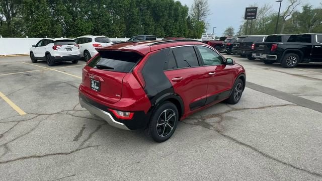 2025 Kia Niro SX