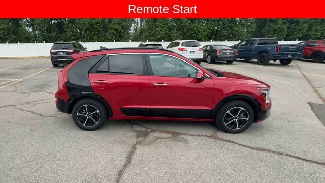 2025 Kia Niro SX