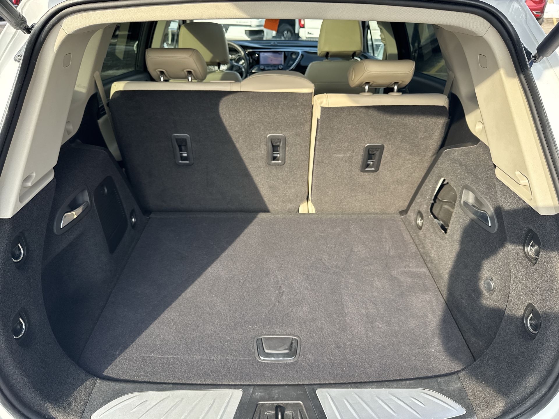 2020 Buick Envision Essence Group