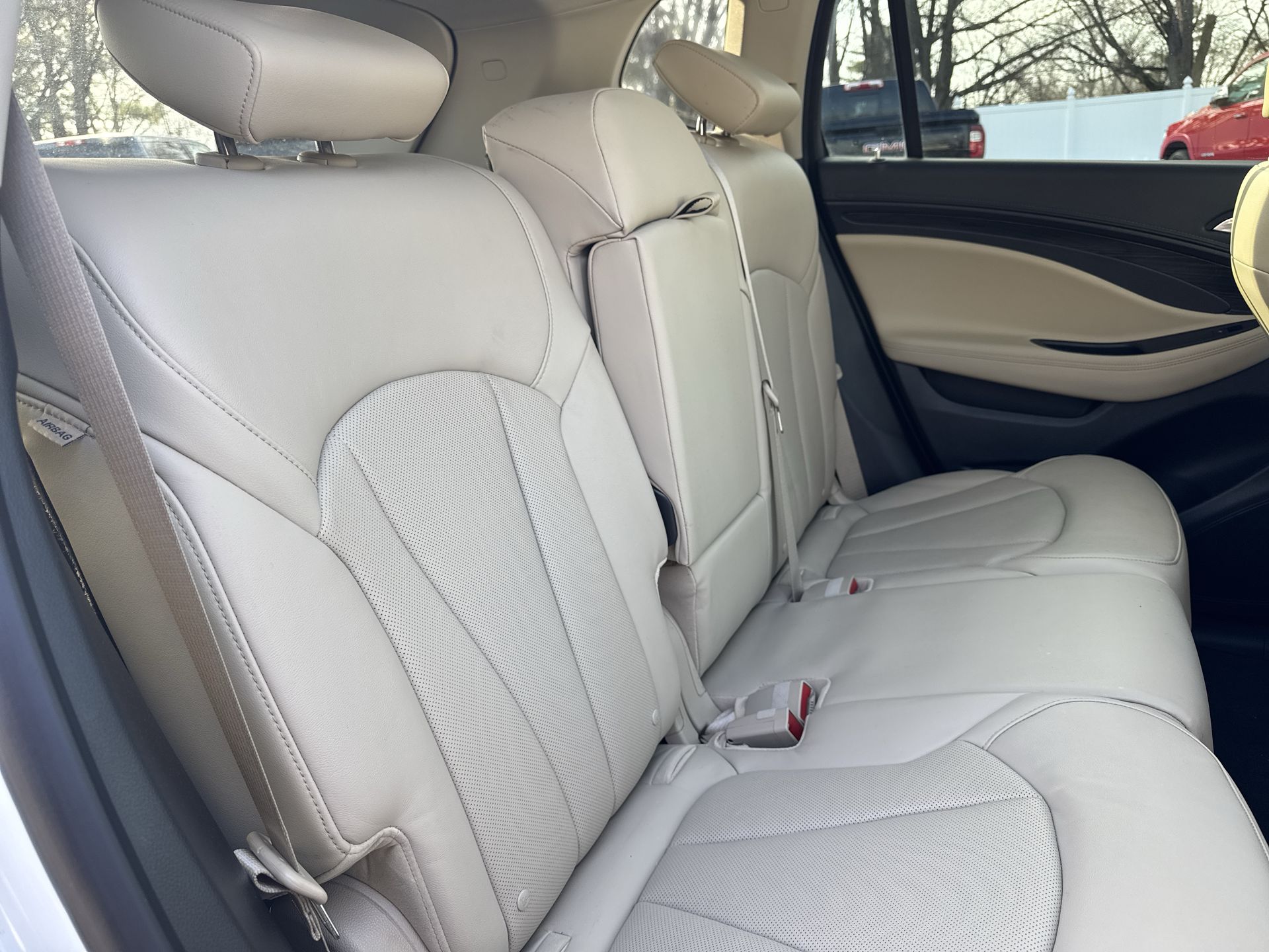 2020 Buick Envision Essence Group