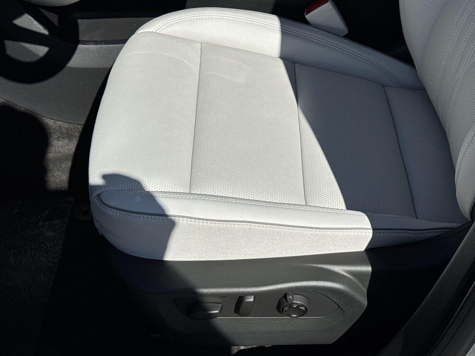 2026 Buick Envision Avenir - Photo 12