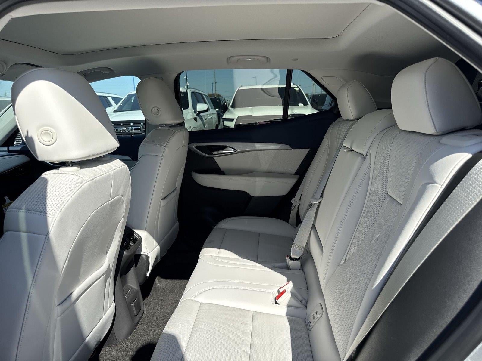 2026 Buick Envision Avenir - Photo 23