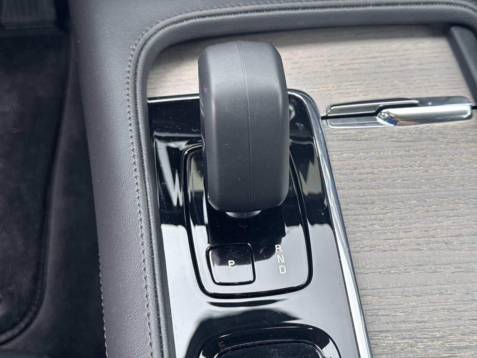 2025 Volvo S90 Plus