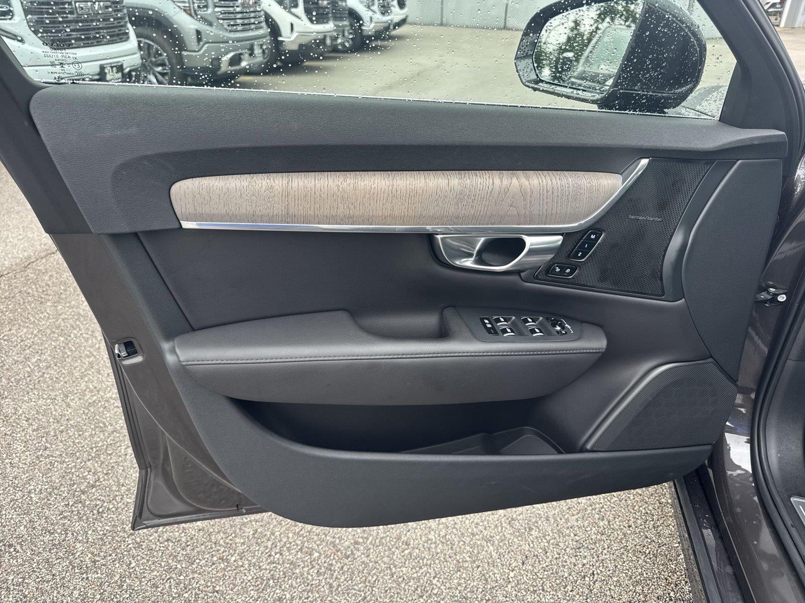 2025 Volvo S90 Plus
