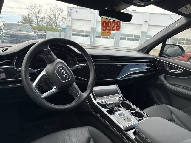 2025 Audi Q7 Premium Plus