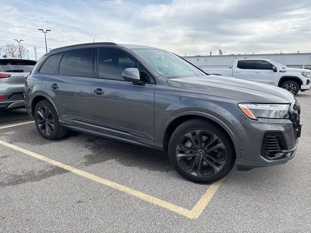 2025 Audi Q7 Premium Plus