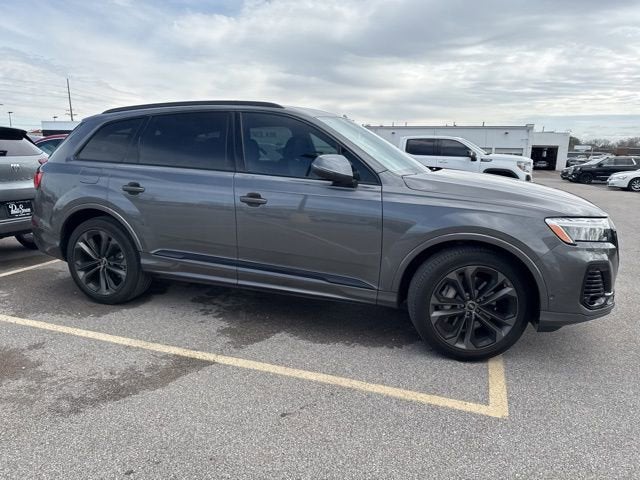 2025 Audi Q7 Premium Plus
