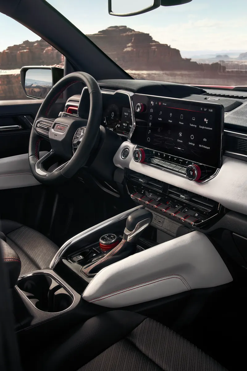 2026 GMC Canyon infotainment system at Dave Sinclair Buick GMC in St Louis MO