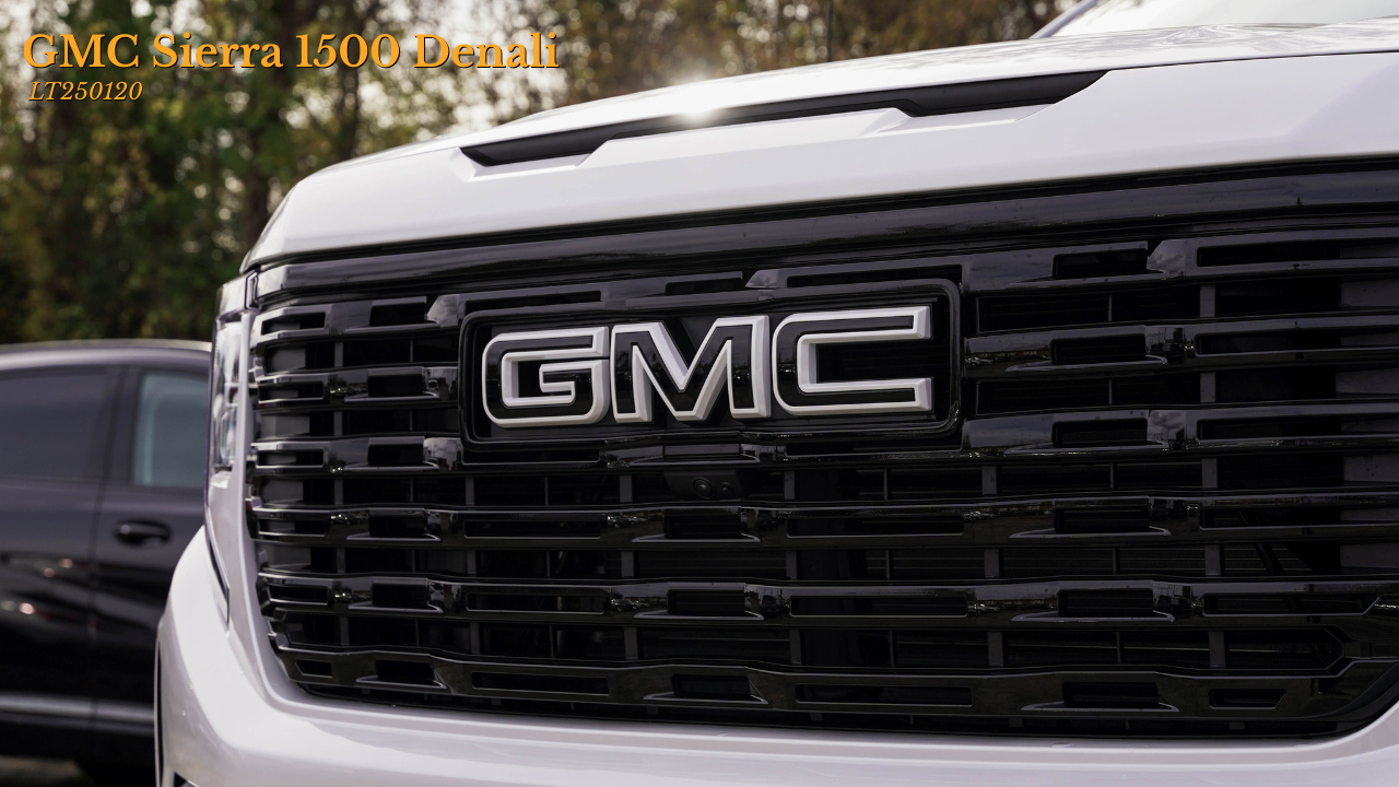  gmc SIERRA 1500 denali - front view