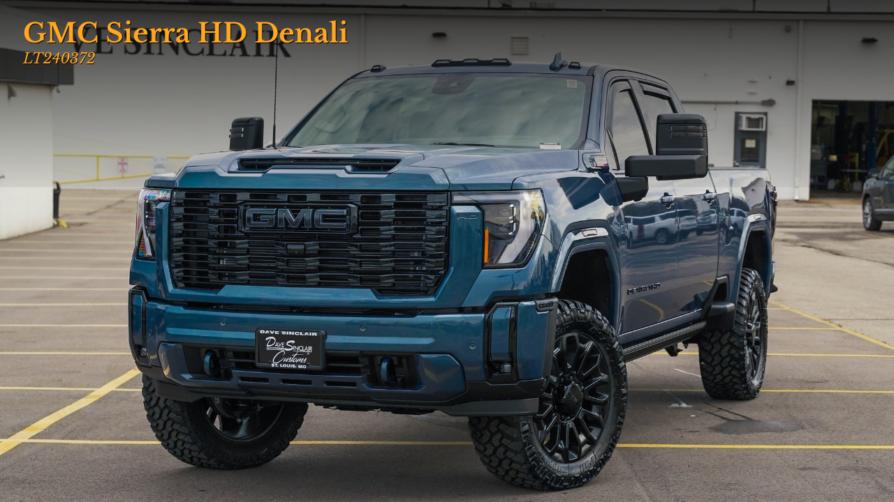 GMC Sierra HD Denali - front 