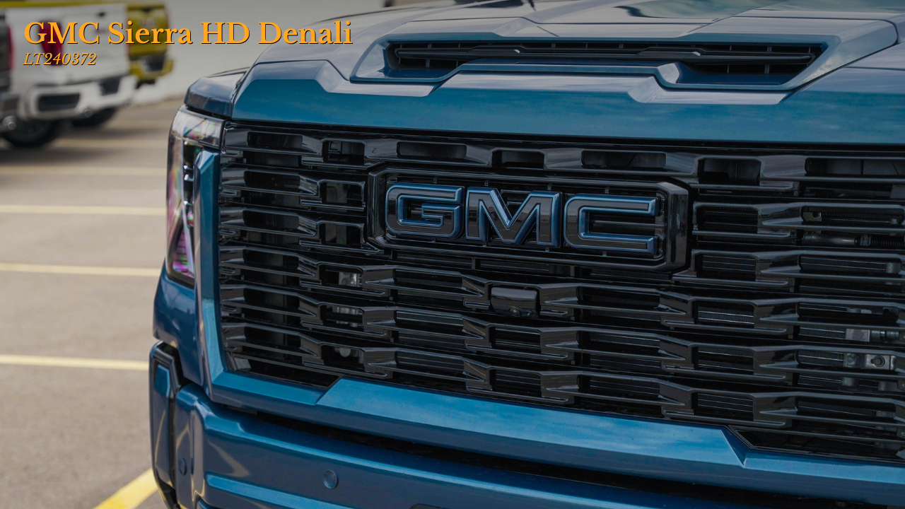 GMC Sierra HD Denali - front