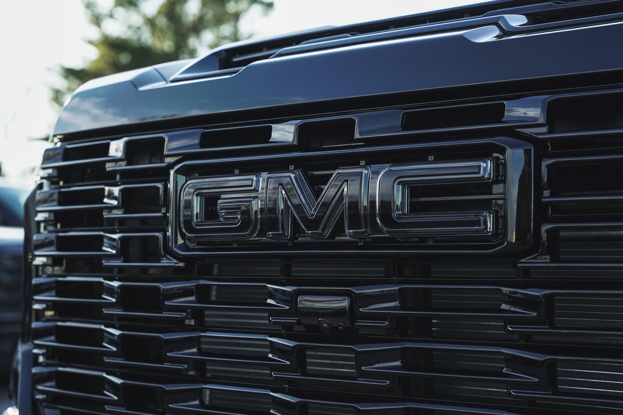 GMC Illuminated Emblem